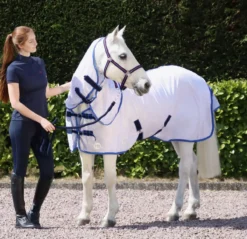 Hy Guard Signature Combo Fly Rug With Detachable Neck 21 Hy Guard Signature Combo Fly Rug With Detachable Neck -Exquisite Equestrian Equipment Store 23274 hy signature guard detachable fly rug lifestyle 01 1 10 jpg