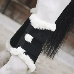 Kentucky Horsewear Kentucky Brushing Boots Air 35 Kentucky Horsewear Kentucky Brushing Boots Air -Exquisite Equestrian Equipment Store 42309 01 e8502ded370e565d04389cf2c54c4715 article photobook crop 1 1 png 1