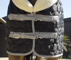 Rhinegold Detroit Hexagon Stable Quilt - Black -Exquisite Equestrian Equipment Store 666 front zoom 1 2 jpg