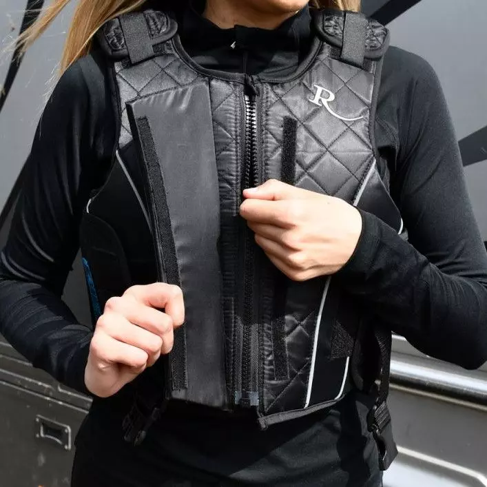 Rhinegold Prestige Zip Front Body Protector 4 Rhinegold Prestige Zip Front Body Protector - Image 2