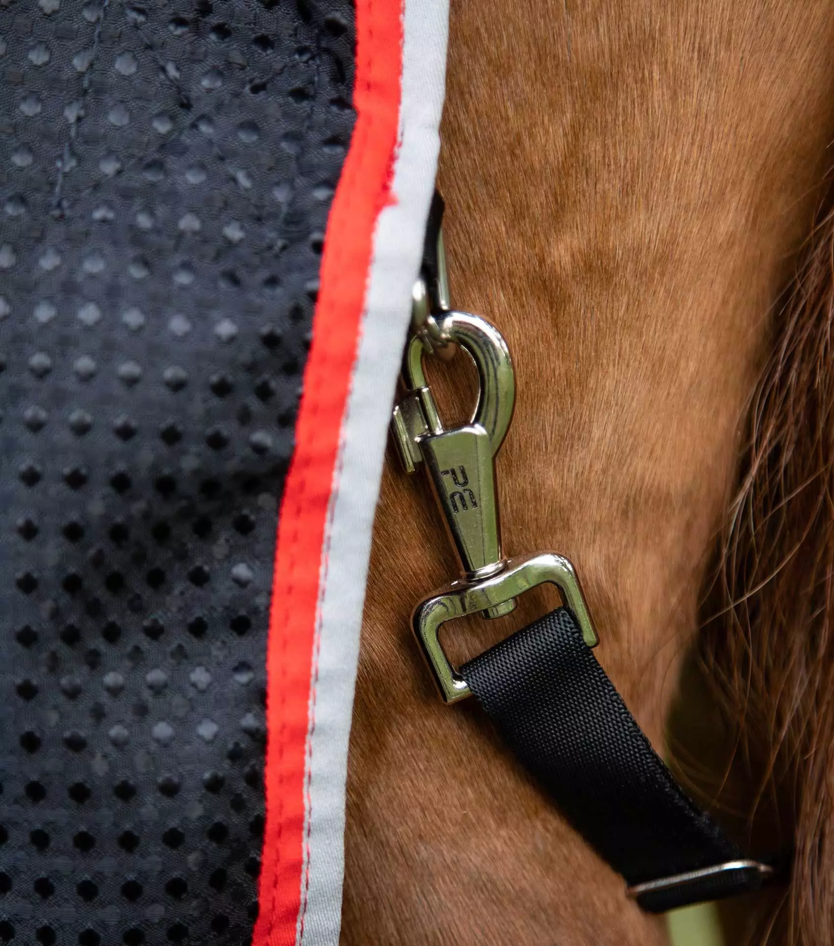 Premier Equine Buster Waffle Horse Cooler Rug 9 Premier Equine Buster Waffle Horse Cooler Rug - Image 7