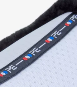 Premier Equine Close Contact Airtechnology Shockproof Wool Saddle Pad - GP/Jump Square White/Black Wool 13 Premier Equine Close Contact Airtechnology Shockproof Wool Saddle Pad - GP/Jump Square White/Black Wool -Exquisite Equestrian Equipment Store close contact airtechnology shockproof european merino wool half lined gpjump square white black wool 6 1 jpg