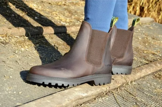 Tuffa Clydesdale Fleece Yard Boots Brown 3 Tuffa Clydesdale Fleece Yard Boots Brown