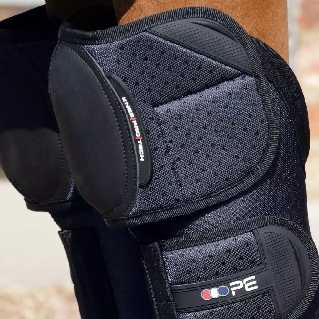 Premier Equine Airtechnology Knee Pro-Tech Horse Travel Boots 10 Premier Equine Airtechnology Knee Pro-Tech Horse Travel Boots - Image 8