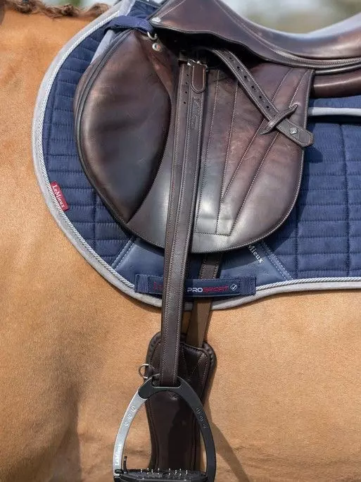 LeMieux Vector Stirrup Leathers 7 LeMieux Vector Stirrup Leathers - Image 5