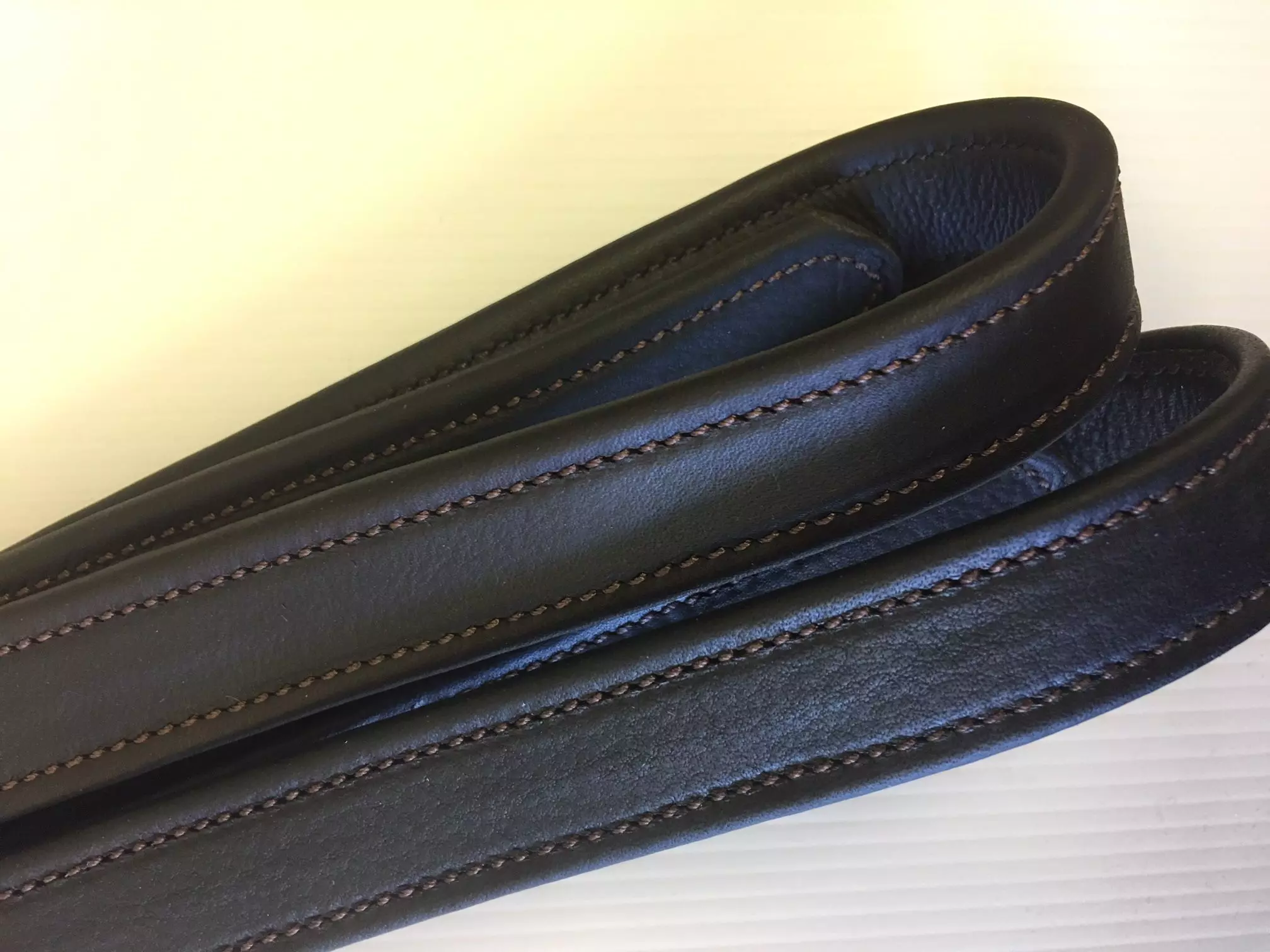 GFS Premier Stirrup Leathers With Tone On Tone Stitching 4 GFS Premier Stirrup Leathers With Tone On Tone Stitching - Image 2