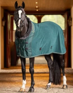 LeMieux Fleece Rug -Exquisite Equestrian Equipment Store it03578 lifestyle luxefleecerug spruce 2 1 2 jpg