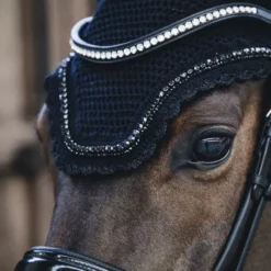Kentucky Horsewear Kentucky Fly Veil Wellington Stone And Pearl Soundless 13 Kentucky Horsewear Kentucky Fly Veil Wellington Stone And Pearl Soundless -Exquisite Equestrian Equipment Store kentucky fly veil wellington stone and pearl soundless black on horse 1 1 png