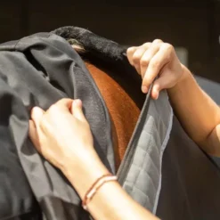 Equilibrium Magnetic Rug - Black/Grey -Exquisite Equestrian Equipment Store magnetic rug lifestyle lr 7 1 5 jpg